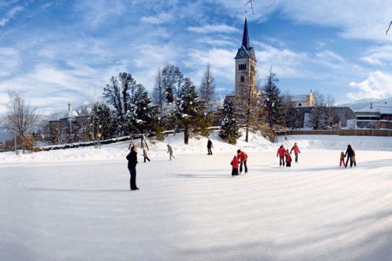 Eislaufen - Winterurlaub in Radstadt, Salzburger Land